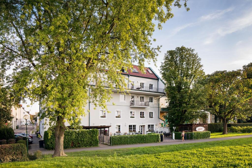 Hotel Nibelungenhof-8